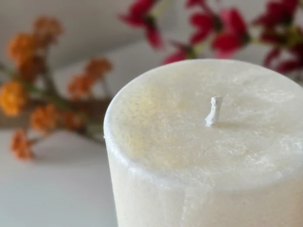 Handmade palm wax candle white crystal