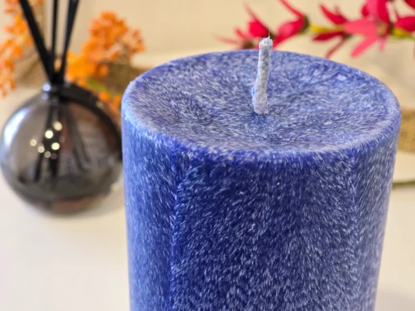 Handmade palm wax candle blue crystal