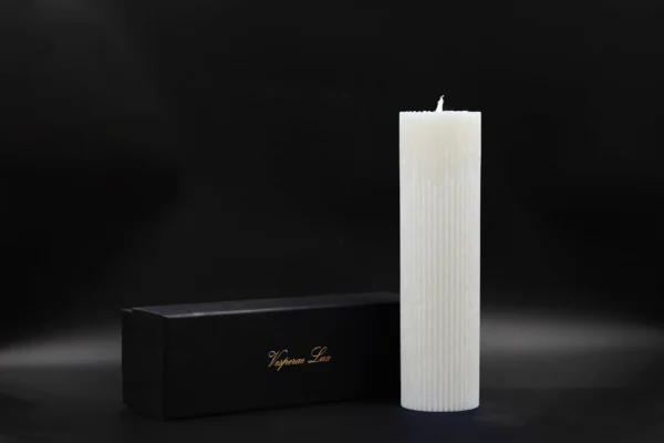 Handmade palm wax candle ribbed white crystal